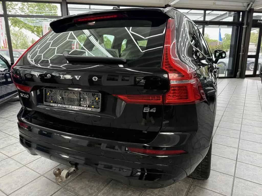 Volvo XC60 B4 Core, 1.Hand, LED, ACC, Navi, Kamera 01/2023-photo-5