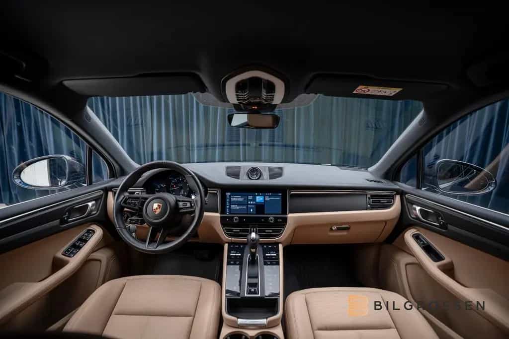 Porsche Macan PDK Sport Chrono SportsExhaust Camera 11/2022-photo-13
