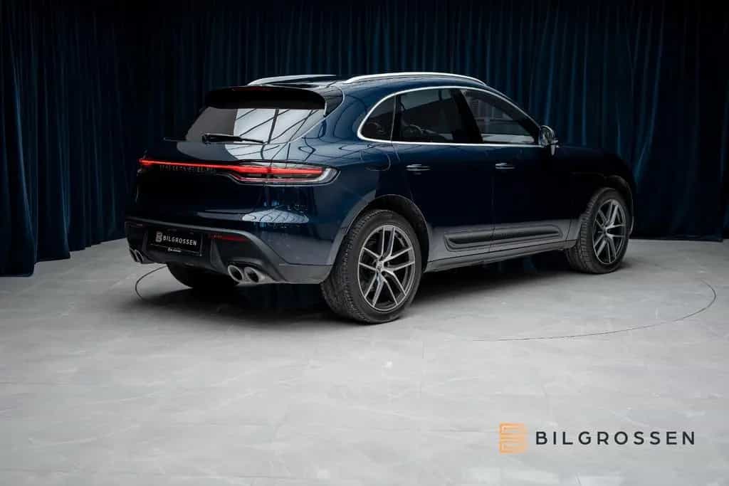 Porsche Macan PDK Sport Chrono SportsExhaust Camera 11/2022-photo-4
