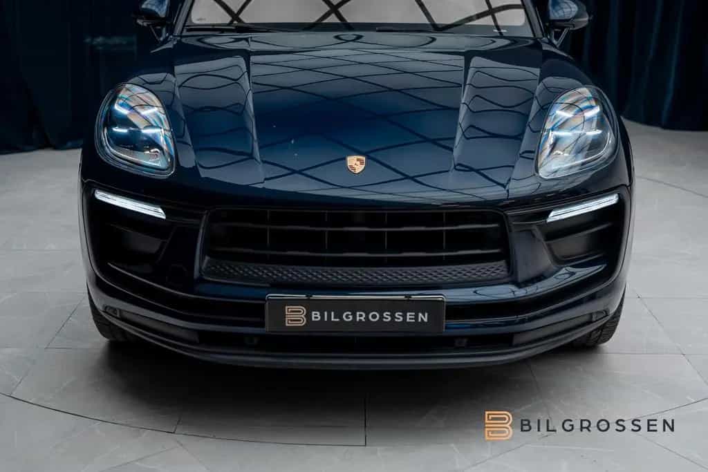 Porsche Macan PDK Sport Chrono SportsExhaust Camera 11/2022-photo-9