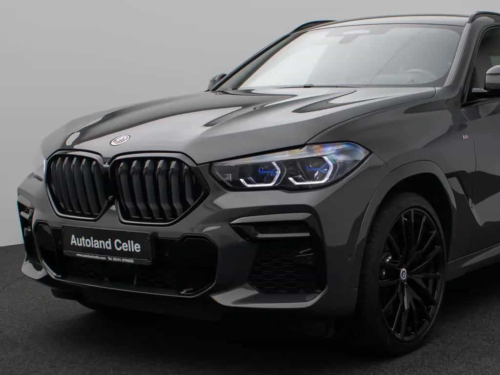BMW X6 M50i Panorama Laser 360°HUD DAB B&W AHK 22" 11/2022-photo-16
