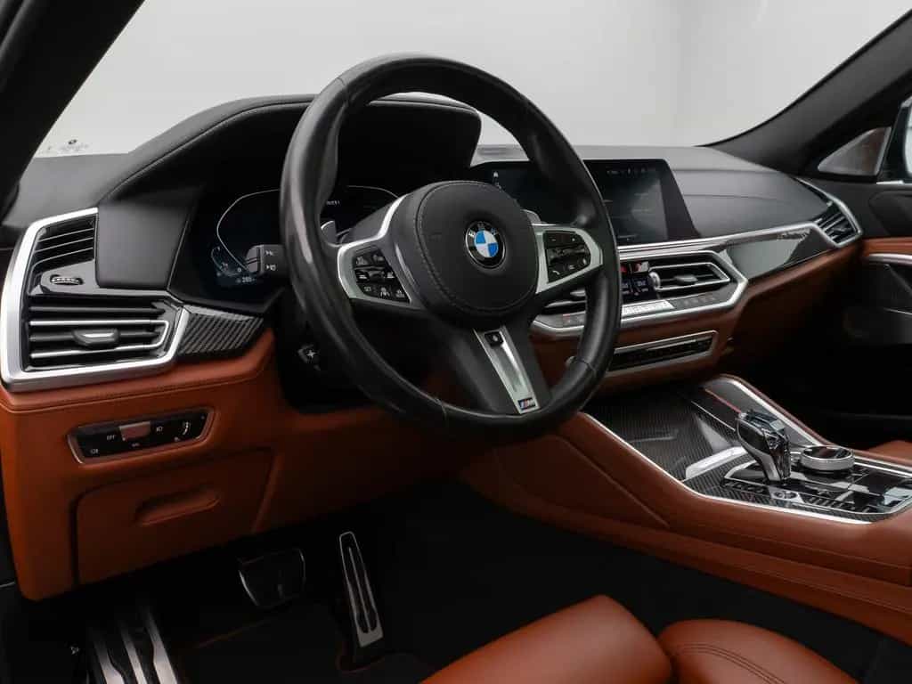 BMW X6 M50i Panorama Laser 360°HUD DAB B&W AHK 22" 11/2022-photo-19