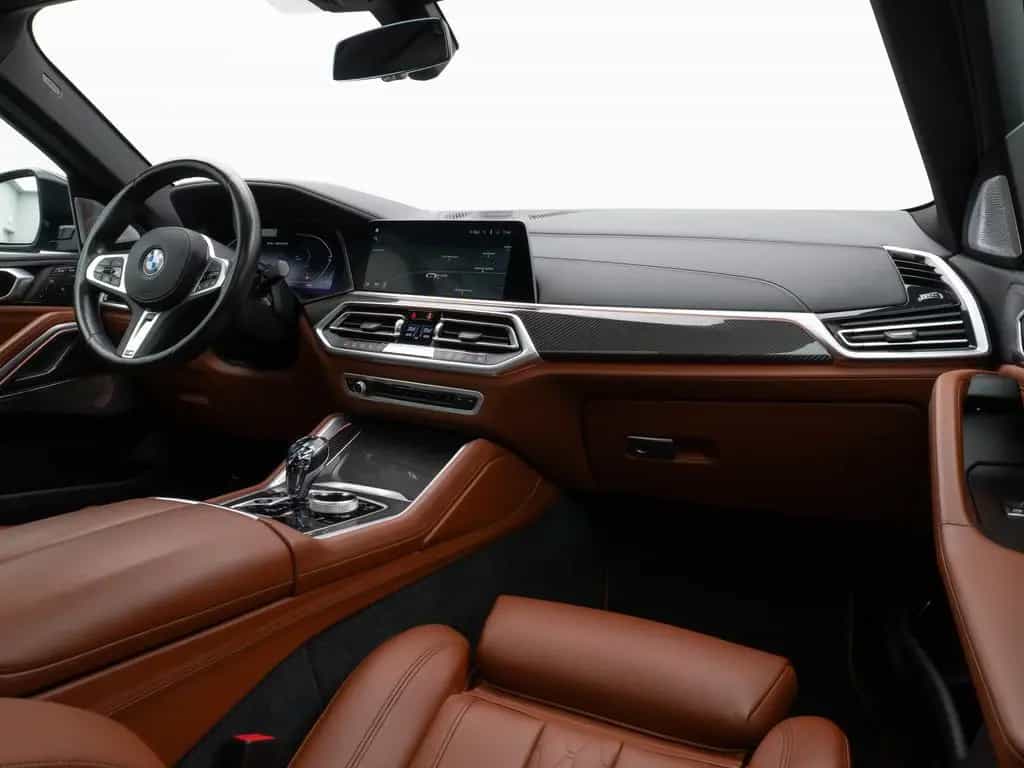 BMW X6 M50i Panorama Laser 360°HUD DAB B&W AHK 22" 11/2022-photo-40