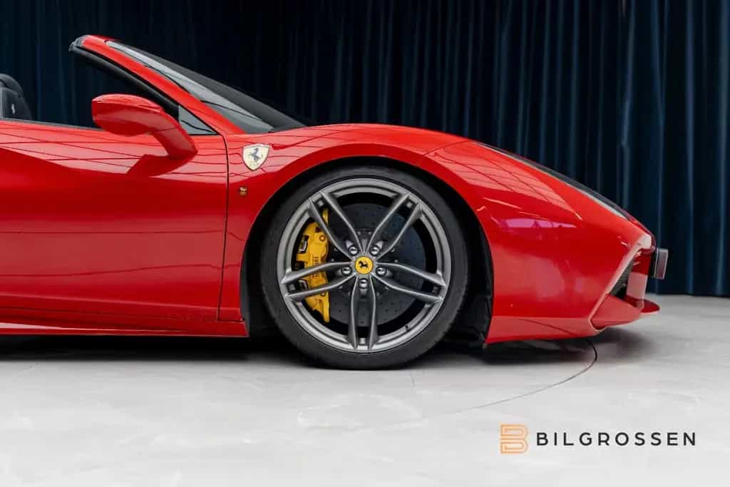 Ferrari 488 Spider 488 GTS Spider Bucket Seats Carbon Novitec 02/2017-photo-15