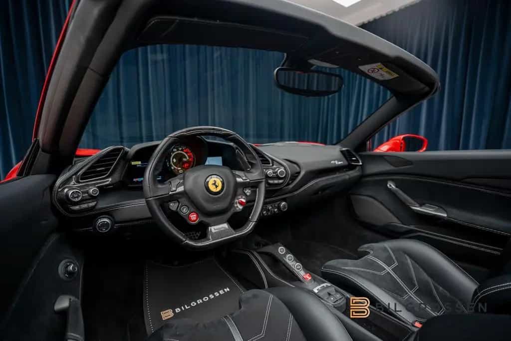 Ferrari 488 Spider 488 GTS Spider Bucket Seats Carbon Novitec 02/2017-photo-21
