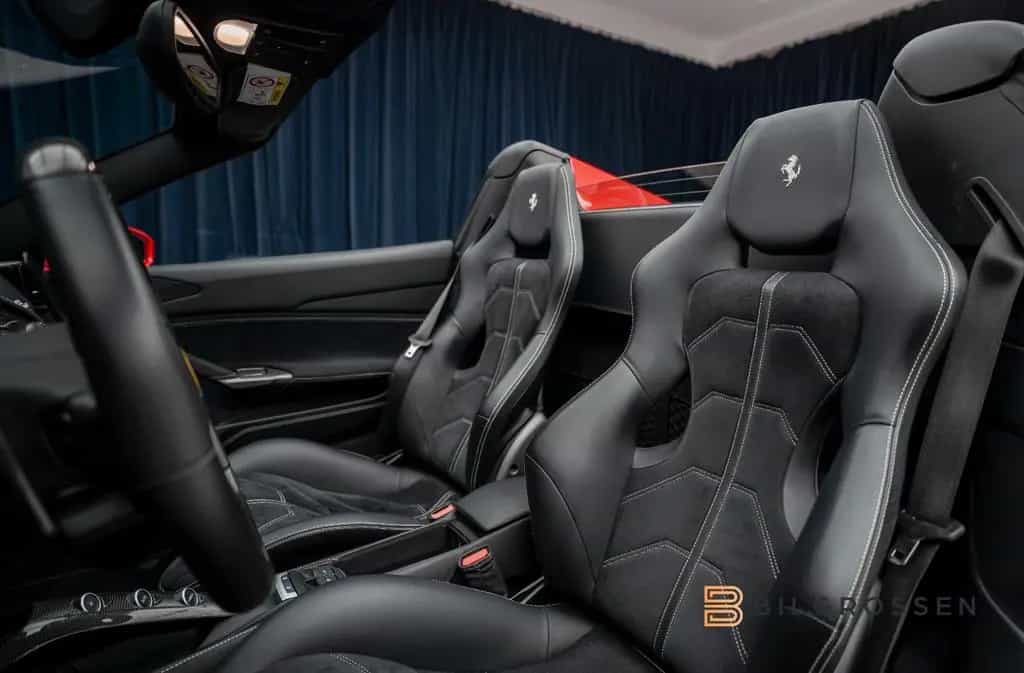 Ferrari 488 Spider 488 GTS Spider Bucket Seats Carbon Novitec 02/2017-photo-23