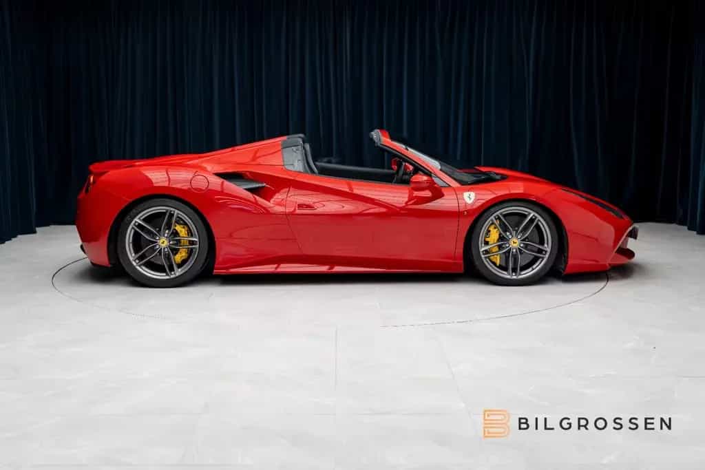 Ferrari 488 Spider 488 GTS Spider Bucket Seats Carbon Novitec 02/2017-photo-5