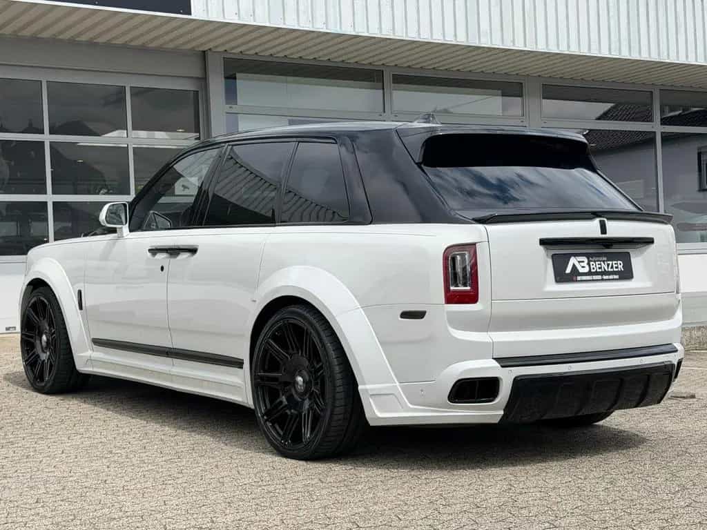 Rolls-Royce Cullinan /NOVITEC/WIDEBODY/24''/FOND-TV/STERNEHIM 08/2019-photo-13