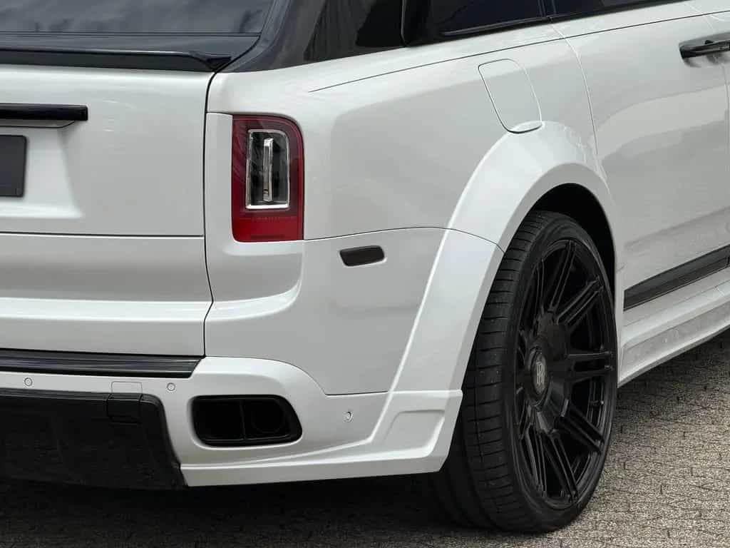 Rolls-Royce Cullinan /NOVITEC/WIDEBODY/24''/FOND-TV/STERNEHIM 08/2019-photo-17