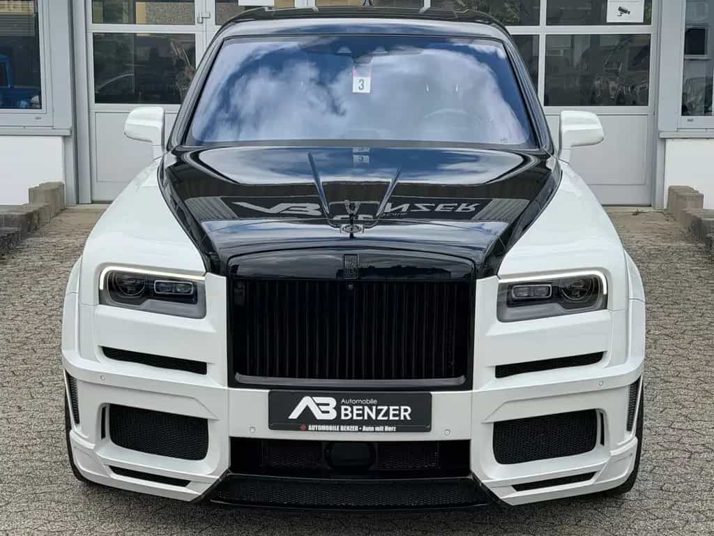 Rolls-Royce Cullinan /NOVITEC/WIDEBODY/24''/FOND-TV/STERNEHIM 08/2019-photo-2
