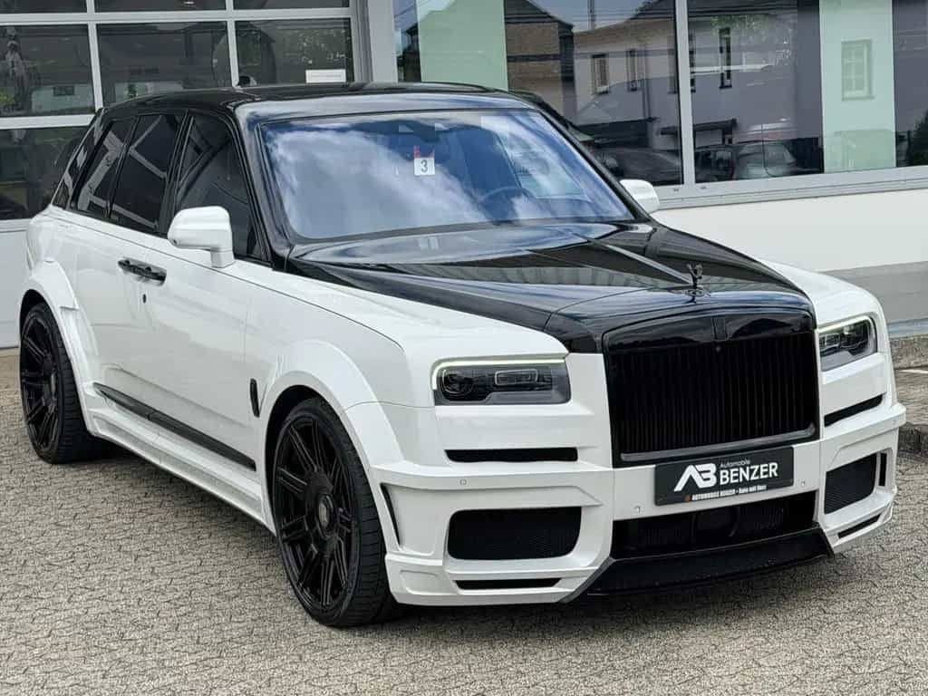 Rolls-Royce Cullinan /NOVITEC/WIDEBODY/24''/FOND-TV/STERNEHIM 08/2019-photo-4