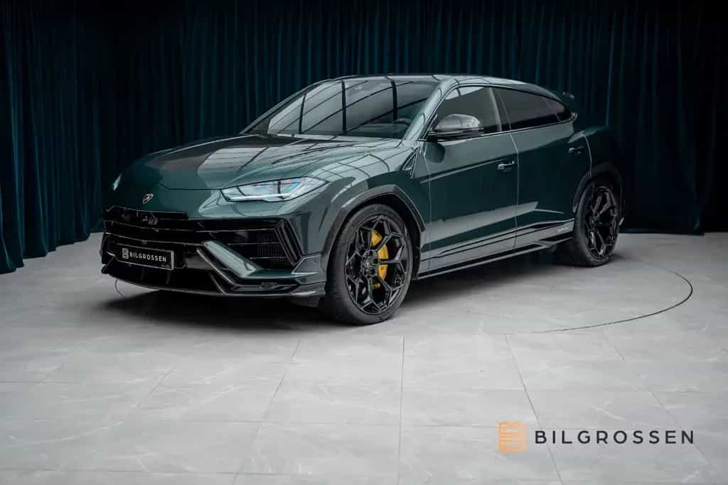 Lamborghini Urus Performante B&O Full Carbon Massage 23" 11/2023-photo-0