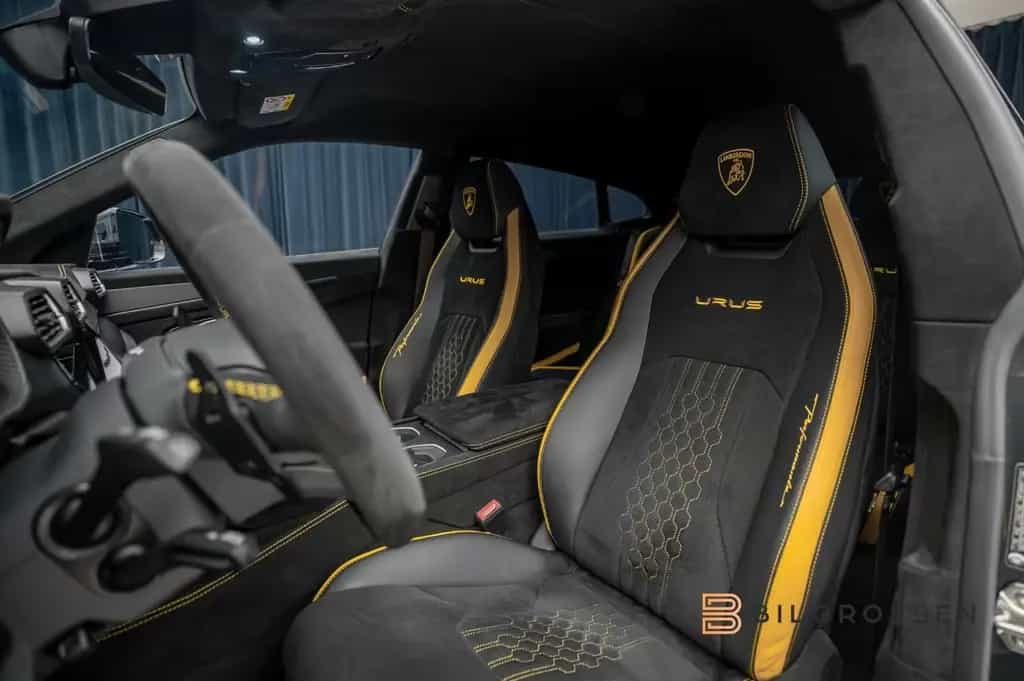 Lamborghini Urus Performante B&O Full Carbon Massage 23" 11/2023-photo-19