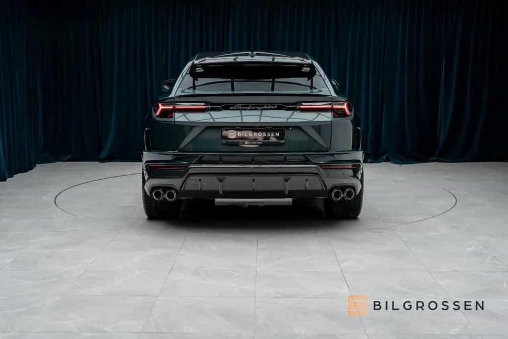 Lamborghini Urus Performante B&O Full Carbon Massage 23" 11/2023-photo-2