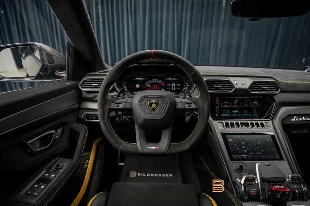 Lamborghini Urus Performante B&O Full Carbon Massage 23" 11/2023-photo-22