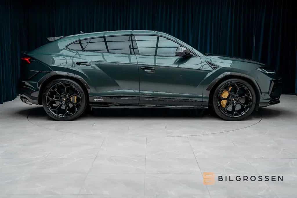 Lamborghini Urus Performante B&O Full Carbon Massage 23" 11/2023-photo-4