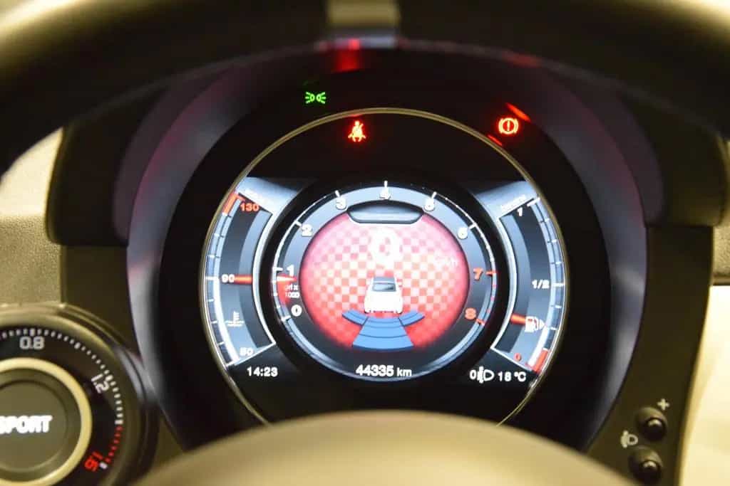 Abarth 595C LED PDC CarPlay Android Auto PDC Faltdach 10/2020-photo-23