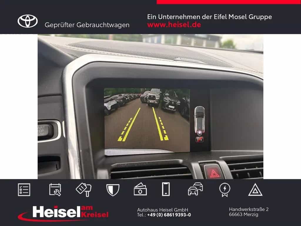 Volvo XC60 2.4 Momentum AWD R-Design/Memory/Sensus Con 08/2017-photo-12