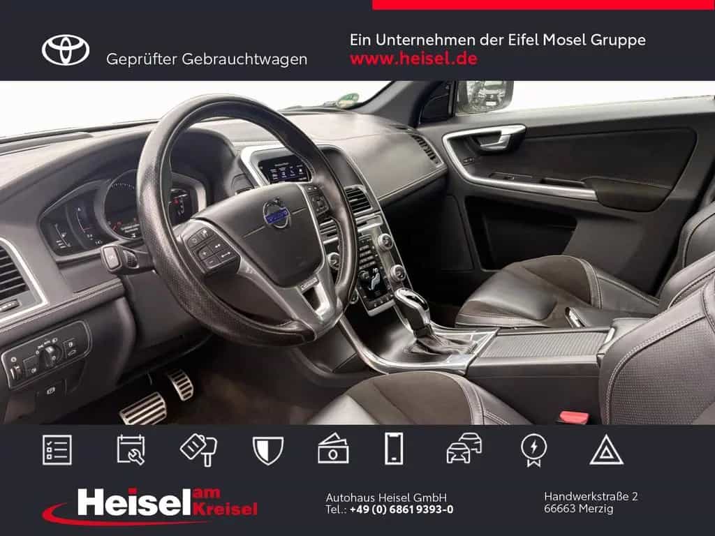 Volvo XC60 2.4 Momentum AWD R-Design/Memory/Sensus Con 08/2017-photo-8
