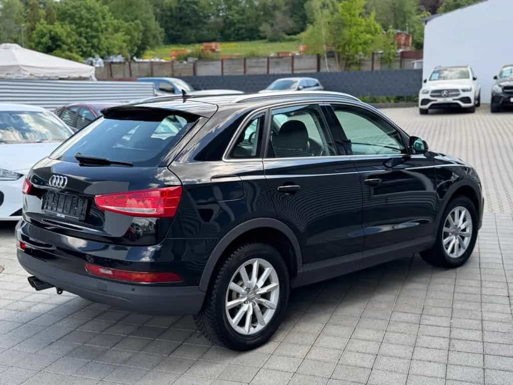 Audi Q3 1.4 TFSI S-Tronic*S-HEFT*AHK*NAVI*TEMPOM.* 08/2016-photo-3
