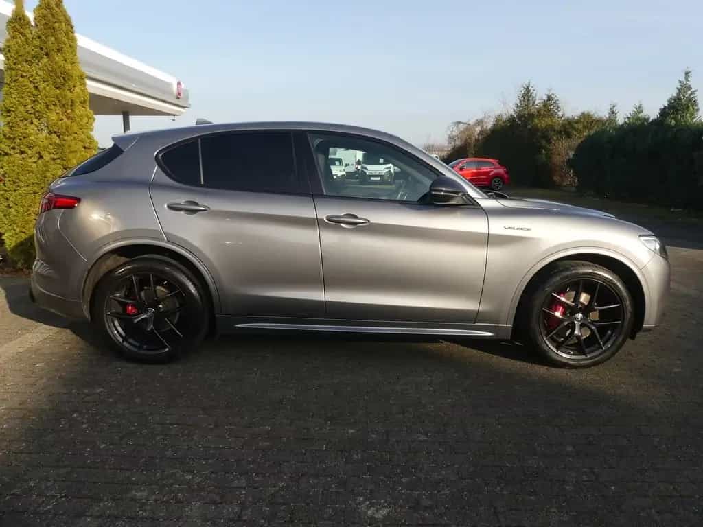 Alfa Romeo Stelvio VELOCE Q4 2.2 JTDM NAVI KAMERA ASSISTENZ 08/2020-photo-1