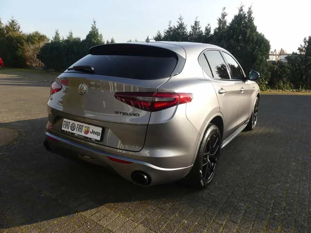 Alfa Romeo Stelvio VELOCE Q4 2.2 JTDM NAVI KAMERA ASSISTENZ 08/2020-photo-2