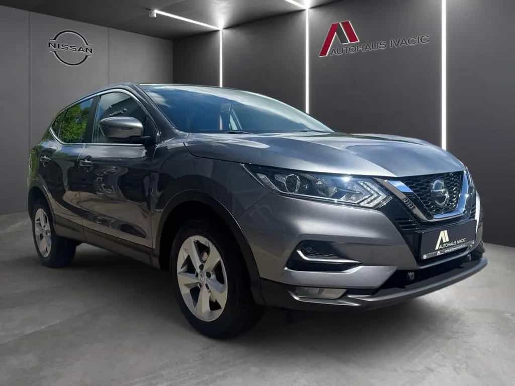 Nissan Qashqai 1.3 DIG-T Shiro 158 PS I Navi I Sitzheiz 11/2020-photo-1
