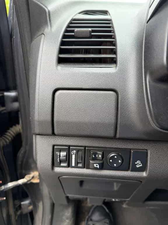 Isuzu D-Max 08/2017-photo-10