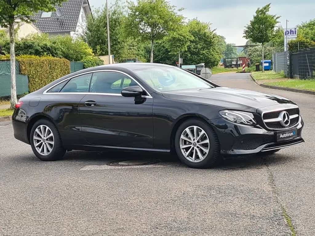 Mercedes-Benz E 200 Coupe *Autom.*Kamera*Navi*SHZ*Leder*LED* 08/2018-photo-6