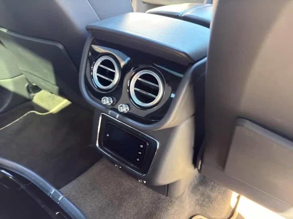 Bentley Bentayga W12 *FINANZIERUNG 899€ + GARANTIE* 01/2019-photo-20
