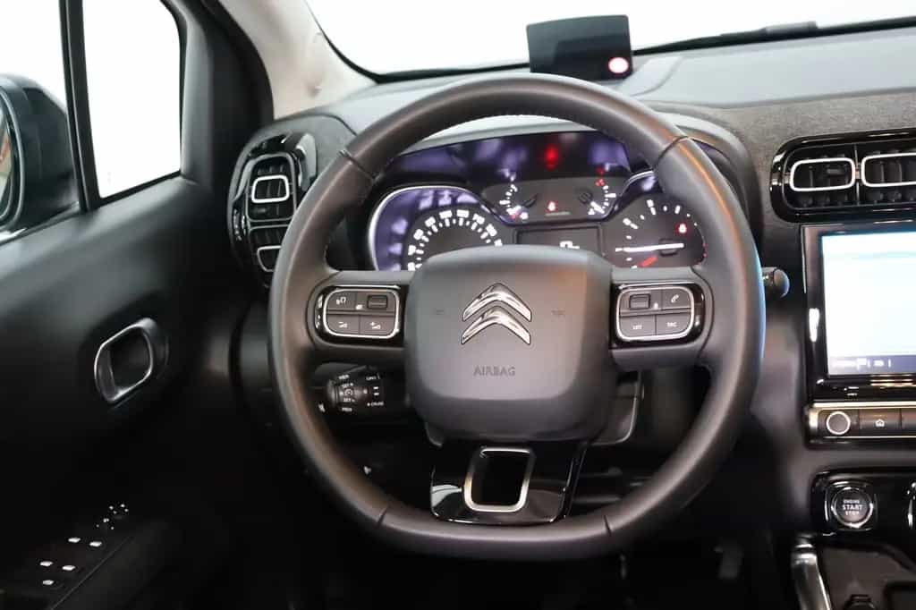 Other Citroën C3 Aircross PT 110 Shine * MwSt. ausw. * 01/2023-photo-11