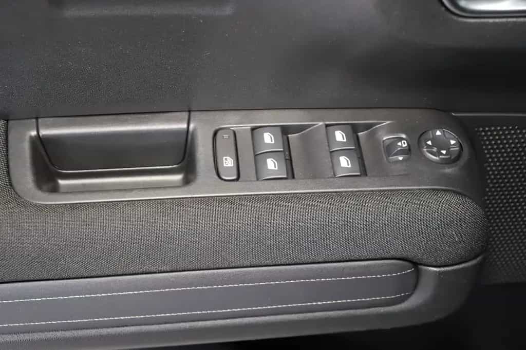 Other Citroën C3 Aircross PT 110 Shine * MwSt. ausw. * 01/2023-photo-27