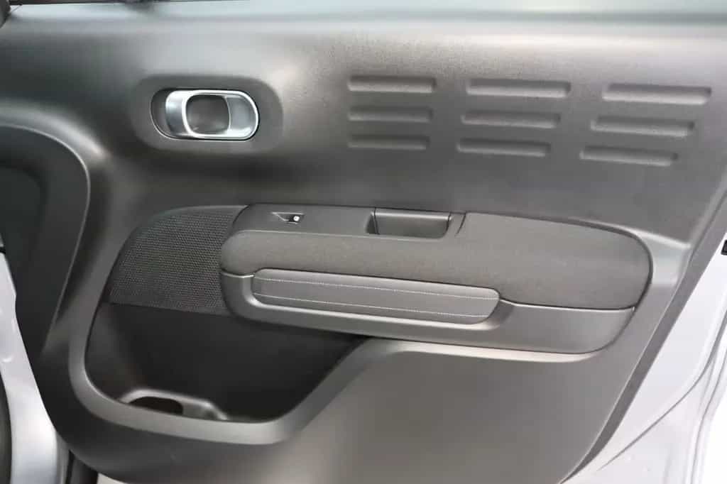 Other Citroën C3 Aircross PT 110 Shine * MwSt. ausw. * 01/2023-photo-32