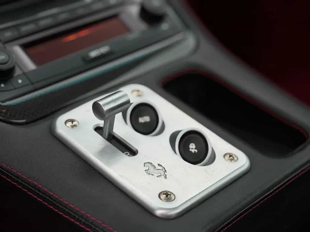 Ferrari 575 M Maranello F1 1. Hand Carbon Daytona HGTC 04/2003-photo-30