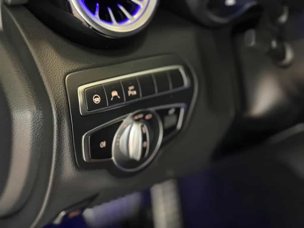 Mercedes-Benz C 63 AMG T Pano Memory Multi Beam Burmester Kam 07/2019-photo-41