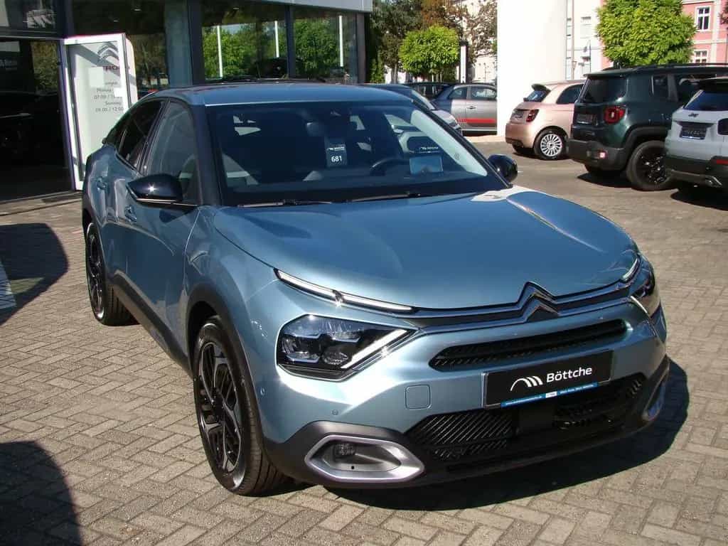 Citroën C4 Shine PT 130 AT *KLIMA*NAVI*SHZ*LHZ*GRA* 11/2023-photo-3