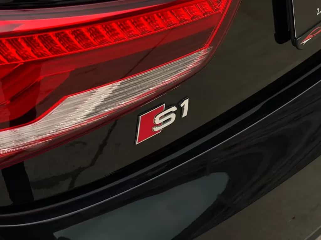 Audi S1 2.0 TFSI quattro SHZ PDC Navi Leder Ambiente 04/2017-photo-8