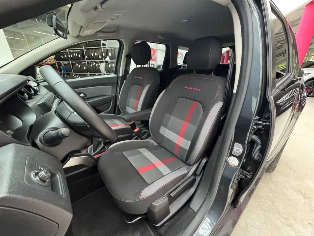 Dacia Duster TCe 150 Techroad AHK+Sitzhz+15TKM!! 11/2019-photo-18