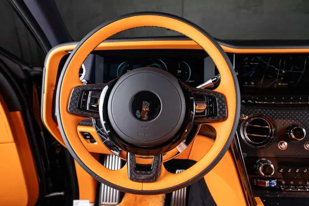 Rolls-Royce Cullinan Series II Black Badge 4 SEATS Starlight null-photo-19