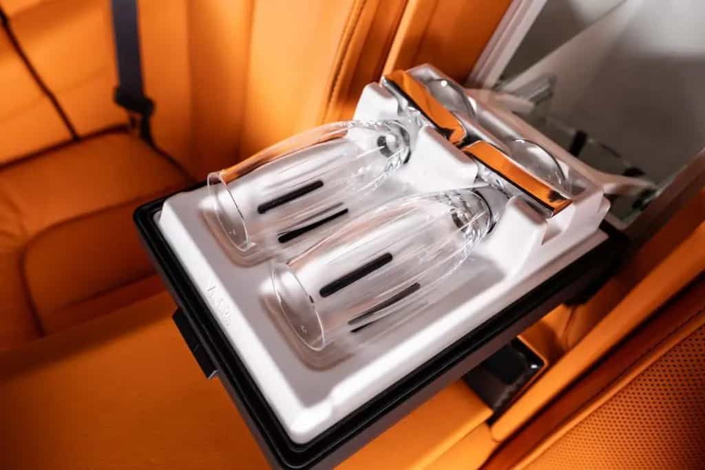 Rolls-Royce Cullinan Series II Black Badge 4 SEATS Starlight null-photo-27