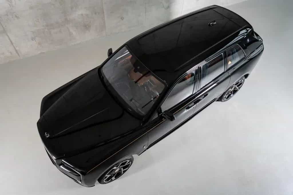 Rolls-Royce Cullinan Series II Black Badge 4 SEATS Starlight null-photo-28