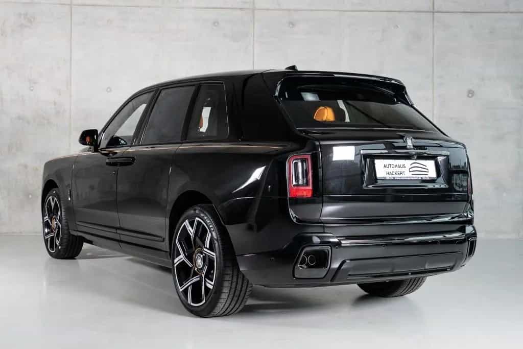 Rolls-Royce Cullinan Series II Black Badge 4 SEATS Starlight null-photo-5
