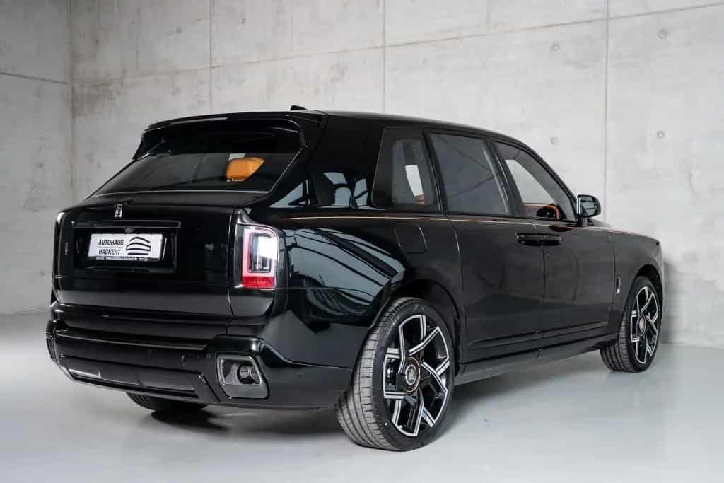 Rolls-Royce Cullinan Series II Black Badge 4 SEATS Starlight null-photo-8