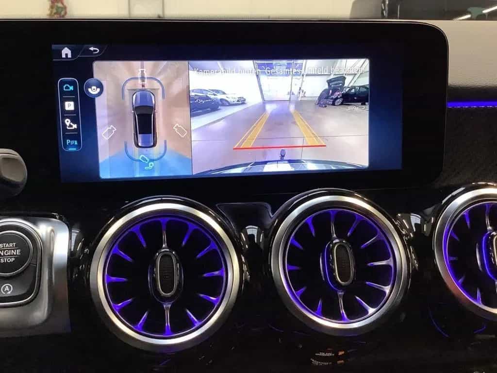 Mercedes-Benz GLB 220 4MATIC AMG+NIGHT+20''+MULTIBEAM+AHK+360° 01/2026-photo-10
