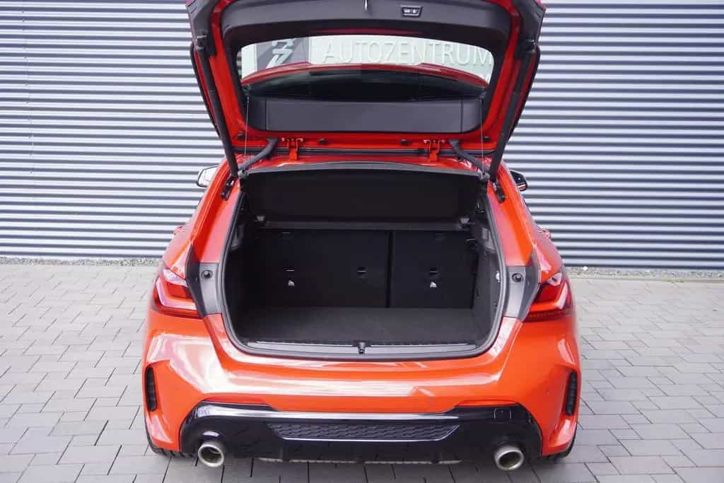 BMW M135 xDrive|M-SITZE|PANORAMA|VIRTUAL|KAMERA|LED 11/2019-photo-21