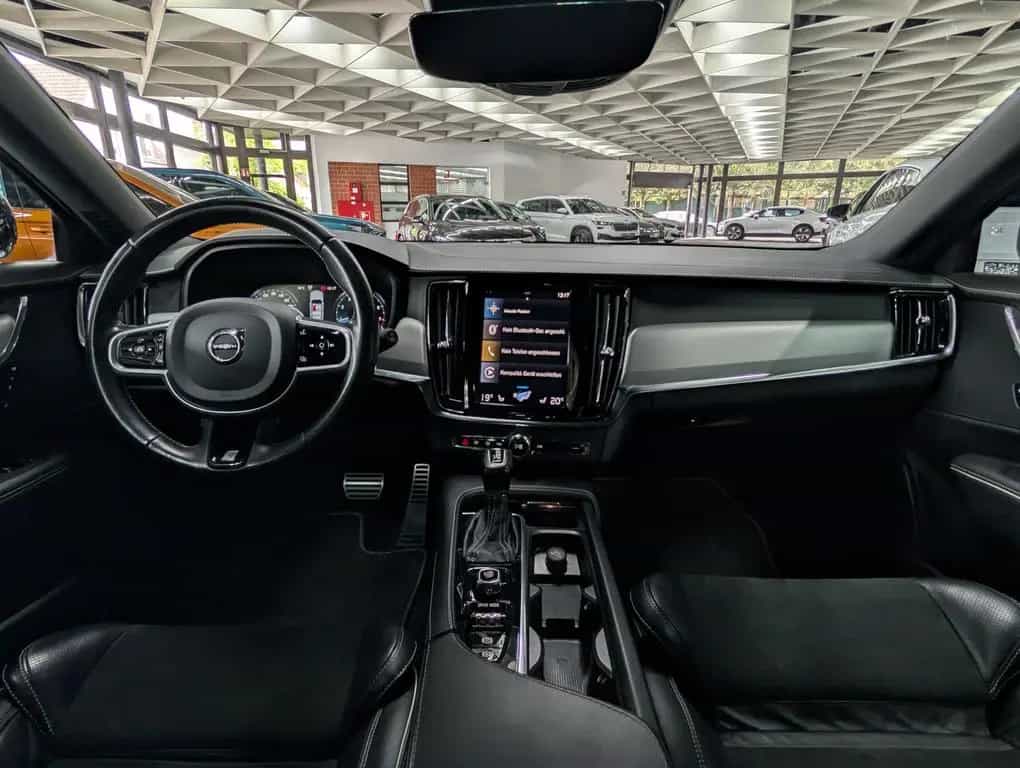 Volvo V90 R Design VIRT MEMO KAM SHZ LEDER LED APP 19" 06/2019-photo-19