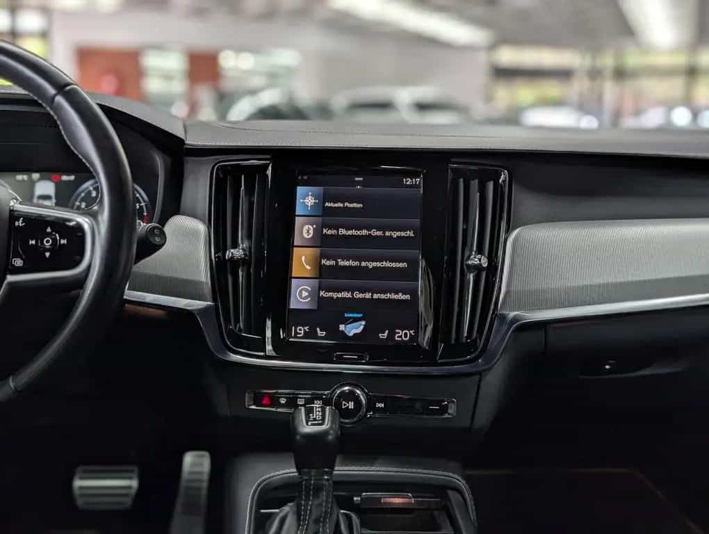 Volvo V90 R Design VIRT MEMO KAM SHZ LEDER LED APP 19" 06/2019-photo-21