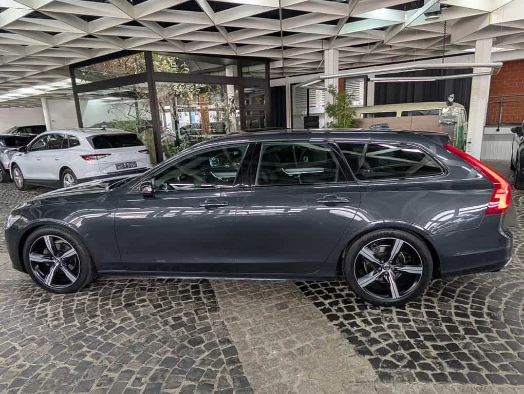 Volvo V90 R Design VIRT MEMO KAM SHZ LEDER LED APP 19" 06/2019-photo-4