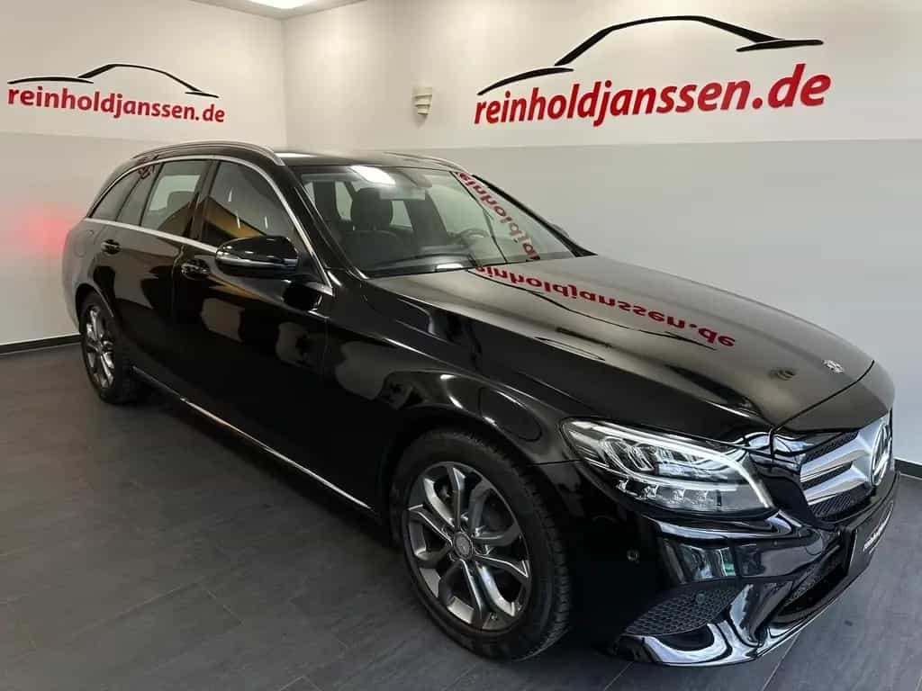 Mercedes-Benz C 220 T d Avantgarde AHK Kamera LED NAVI Sitzh. 09/2018-photo-0