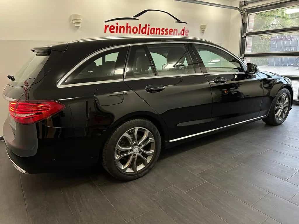 Mercedes-Benz C 220 T d Avantgarde AHK Kamera LED NAVI Sitzh. 09/2018-photo-1
